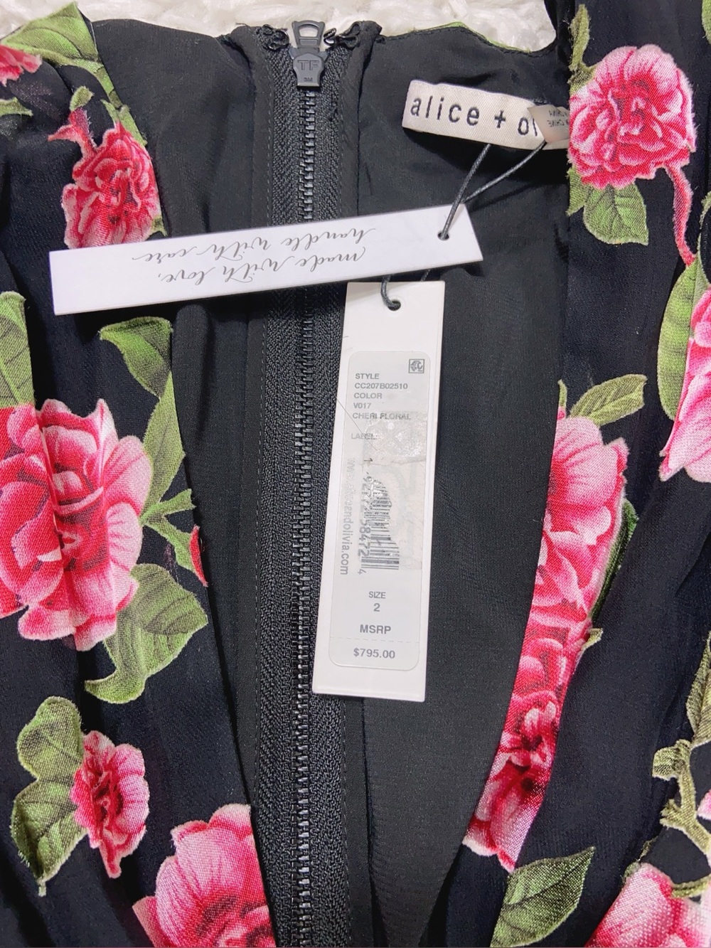 NWT $795 Alice + Olivia Katia Twist-Front Cutout Maxi Dress - Picture 13 of 14
